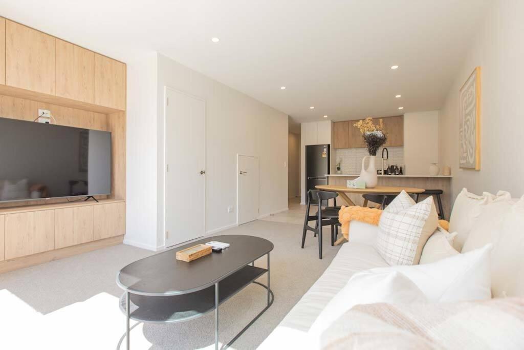 Inner City Luxury With Free Parking 크라이스트처치 외부 사진