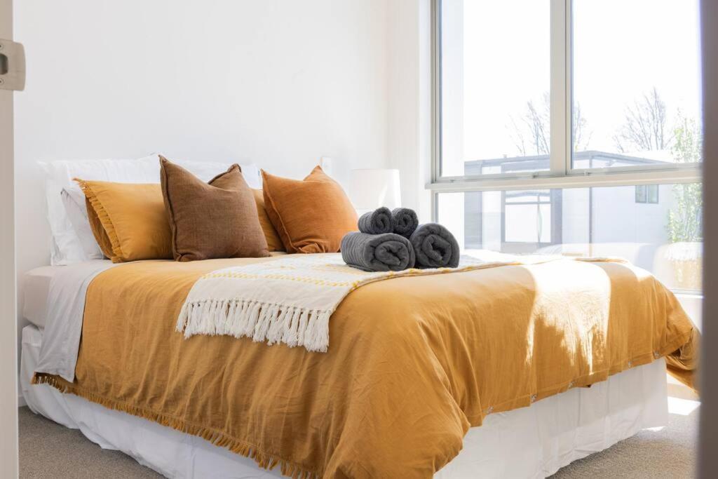 Inner City Luxury With Free Parking 크라이스트처치 외부 사진